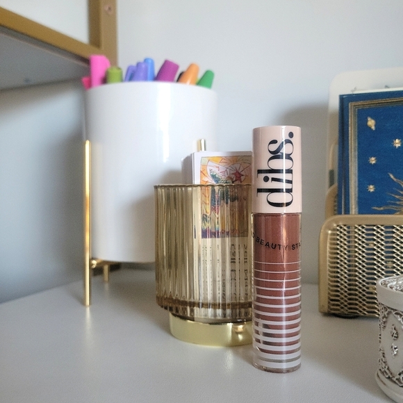 3/$30 - Dibs Go To Glossy Balm In 1987 - Picture 9 of 9